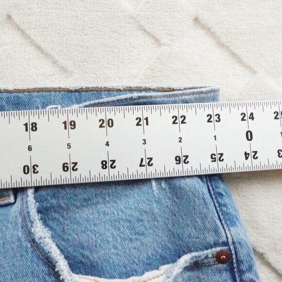 Abercrombie & Fitch High Rise Mom Shorts Womens Plus Size 22 Blue Denim - Picture 6 of 10